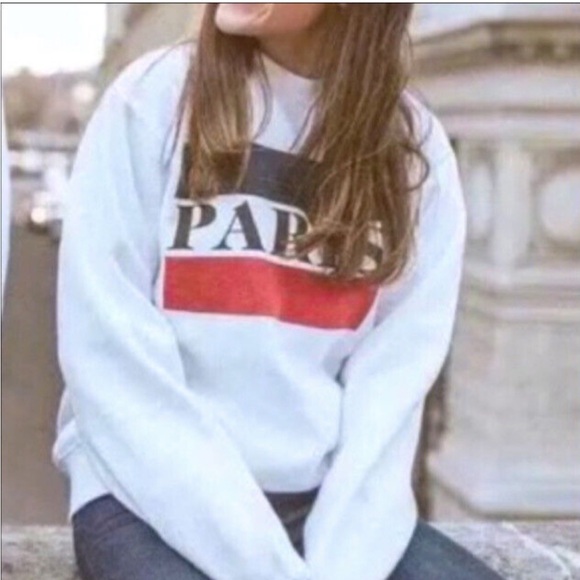 Brandy Melville Paris sweatshirt - Picture 3 of 6